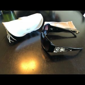 Dior “On The Rocks” sunglasses